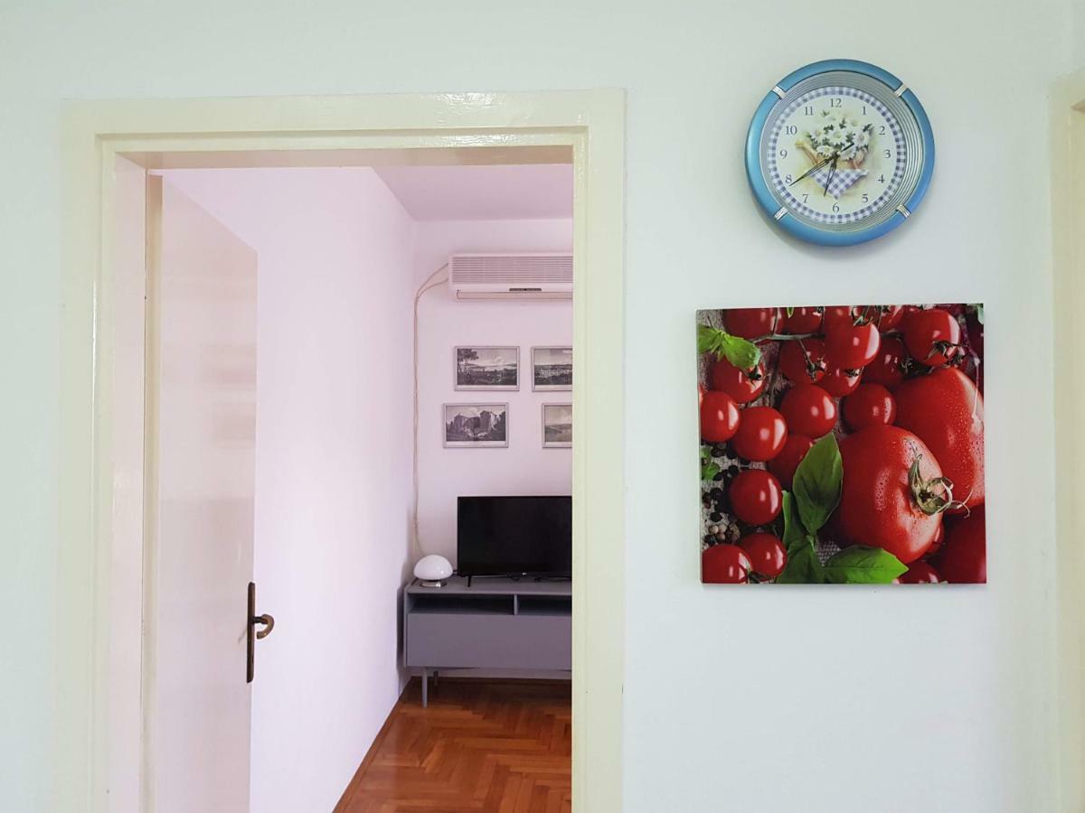 Mare Azzurro Apartments Пула Экстерьер фото